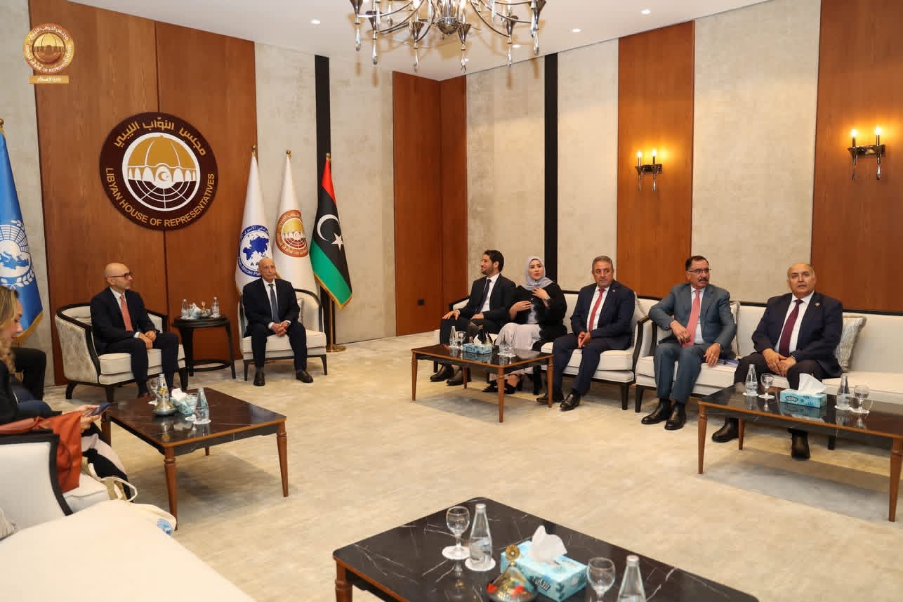 المستشار عقيله صالح يستقبل رئيس الجمعية البرلمانية للمتوسط والوفد المرافق له في بنغازي