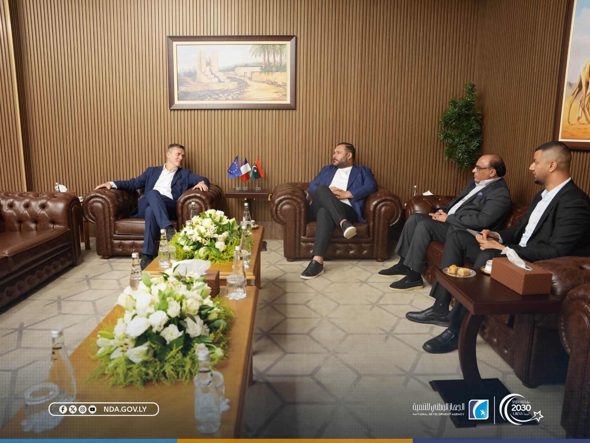 الفرجاني يستقبل السفير الفرنسي في سرت لبحث شراكات تنموية