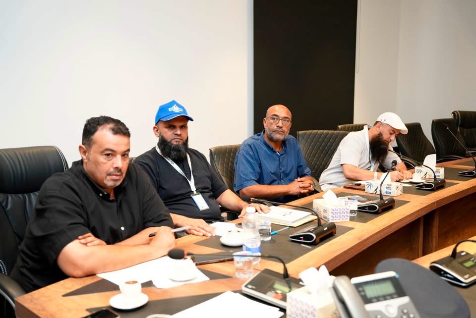 اللواء فرج اقعيم يبحث أزمة الازدحام على محطات الوقود.. وإجراءات عاجلة لتنظيم إمدادات البنزين والديزل