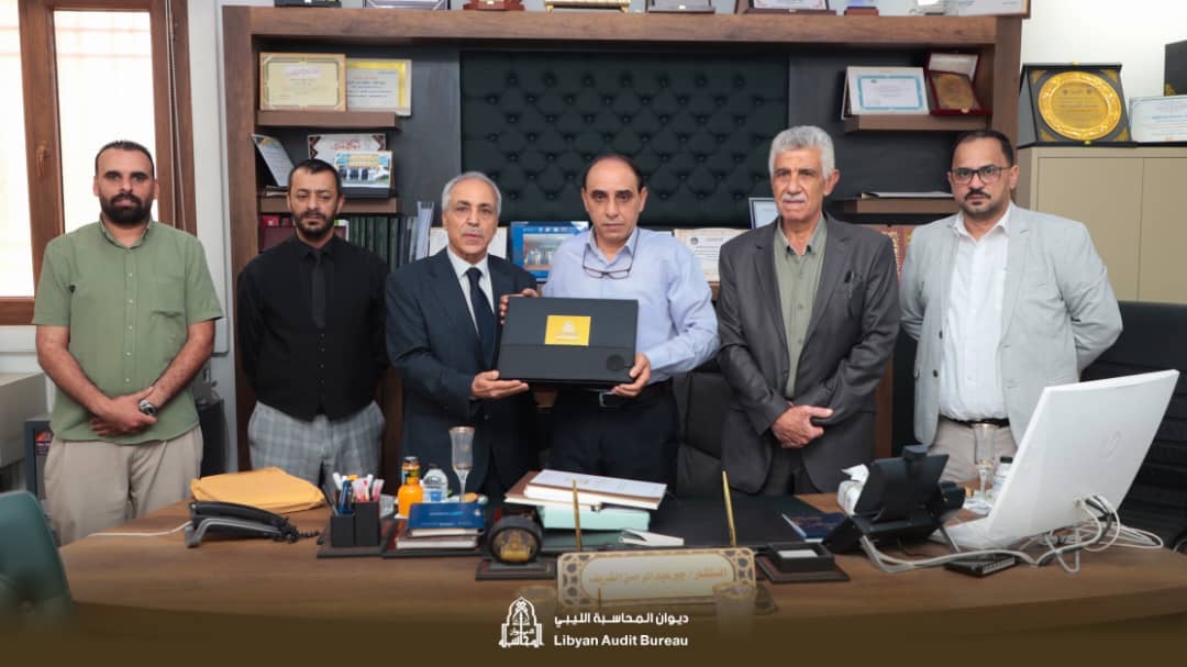 رئيس ديوان المحاسبة عمر عبدربه صالح يبحث مع المحامي العام بالجبل الأخضر تعزيز التعاون الرقابي 
