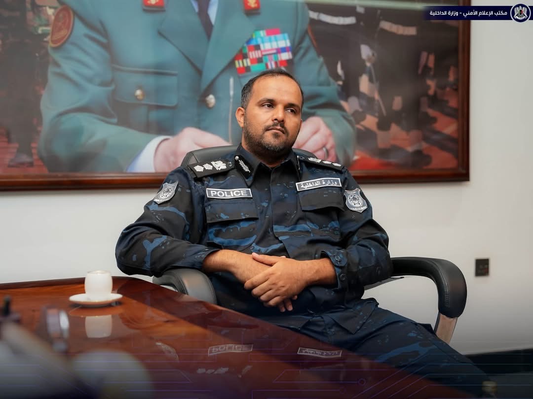 وكيل وزارة الداخلية فرج اقعيم يبحث مع نائب مدير عام شركة ليبيا نفط بالمنطقة الشرقية جهود تأمين إمدادات الوقود