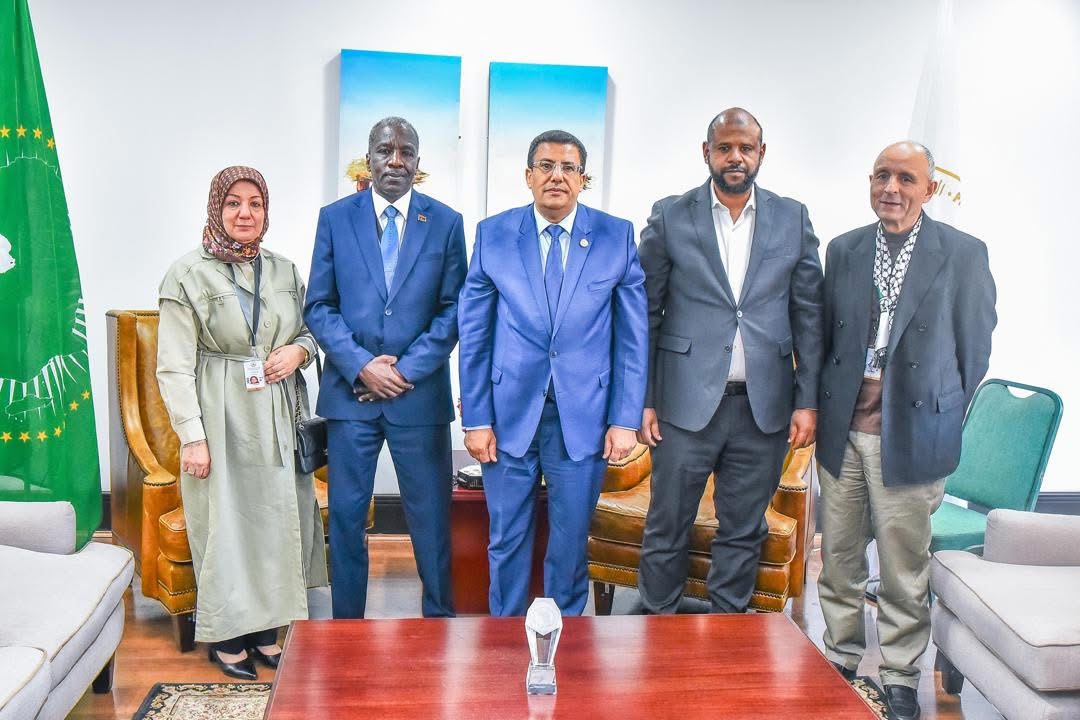 أعضاء مجلس النواب يبحثون مع رئيس البرلمان الإفريقي مستجدات الأوضاع في ليبيا