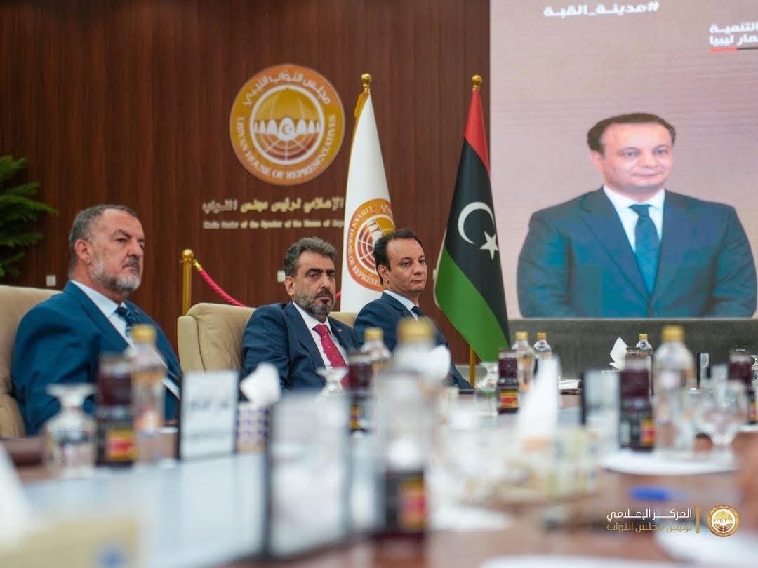 المستشار عقيلة صالح يبحث مع مدير صندوق التنمية واعادة اعمار ليبيا ووزير الكهرباء أزمة الكهرباء في البلاد