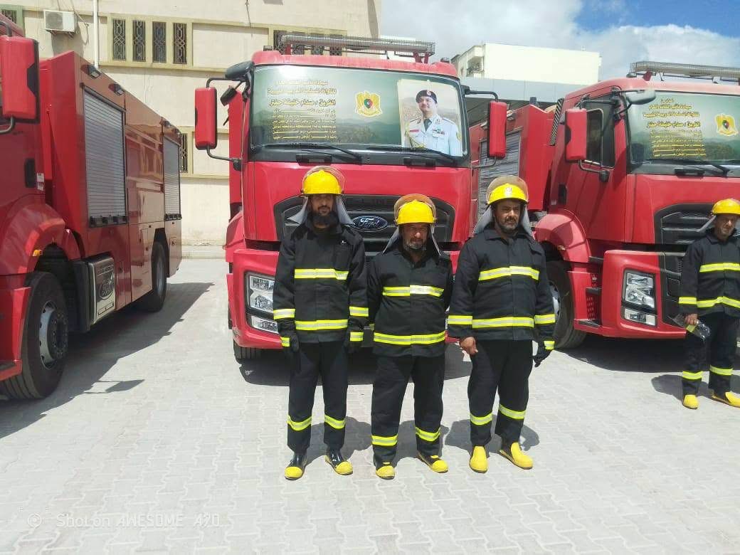 بدعم من القيادة العامة..هيئة السلامة الوطنية فرع الجبل الأخضر تتسلم 8 سيارات إطفاء وسيارتين خدميتين