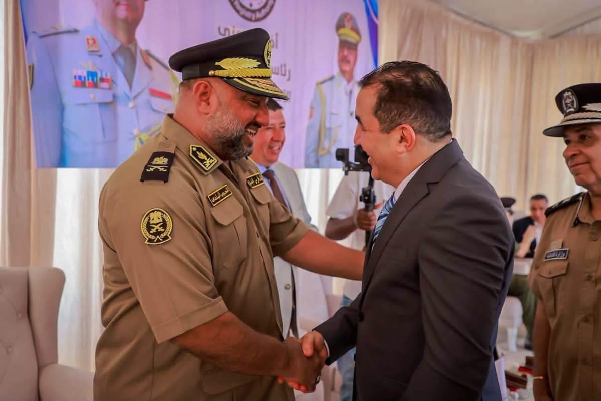 وزير الداخلية يفتتح مقر دار المحفوظات بمصلحة الأحوال المدنية في بنغازي