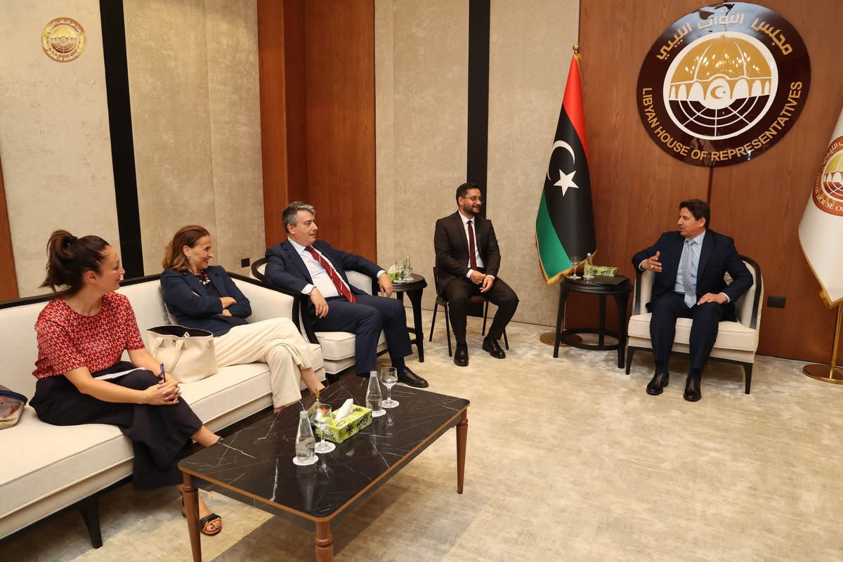 خارجية النواب تتدارس مع وفد إيطالي في بنغازي تعزيز الشراكة وتوسيع التعاون التنموي