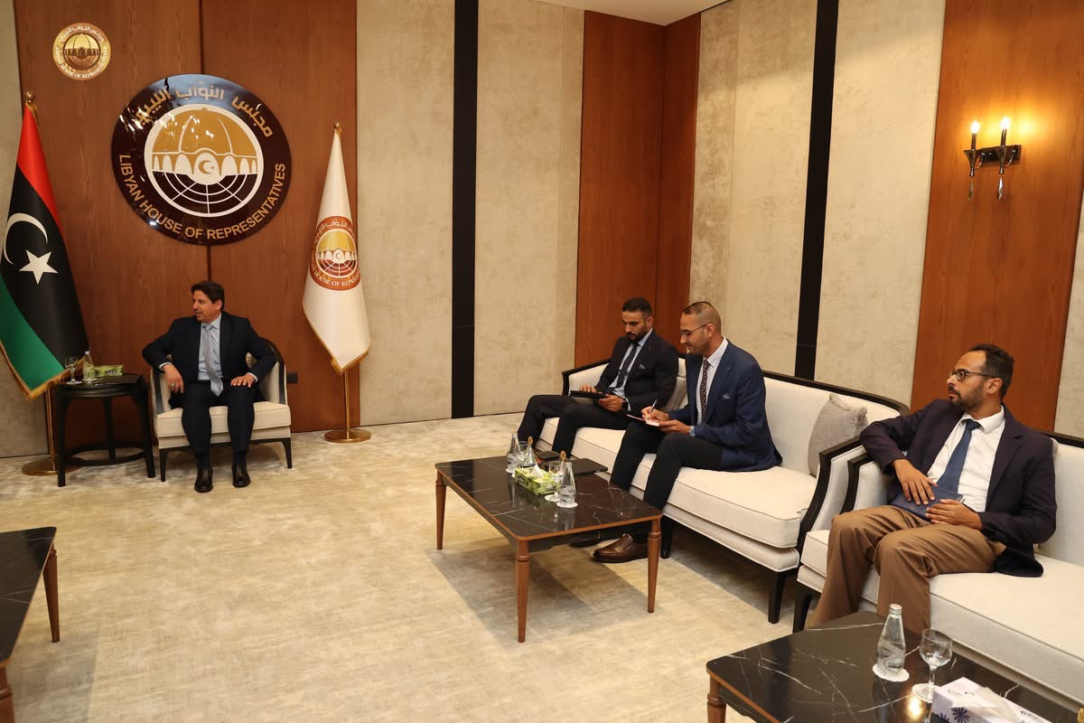 خارجية النواب تتدارس مع وفد إيطالي في بنغازي تعزيز الشراكة وتوسيع التعاون التنموي