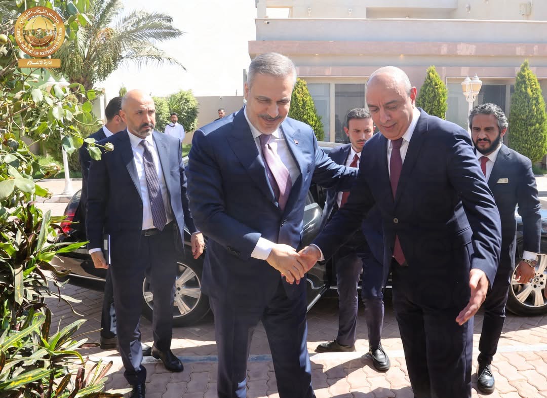 المستشار عقيلة صالح يستقبل وزير الخارجية التركي في بنغازي ويؤكد على الانتخابات ودور شركات التنمية