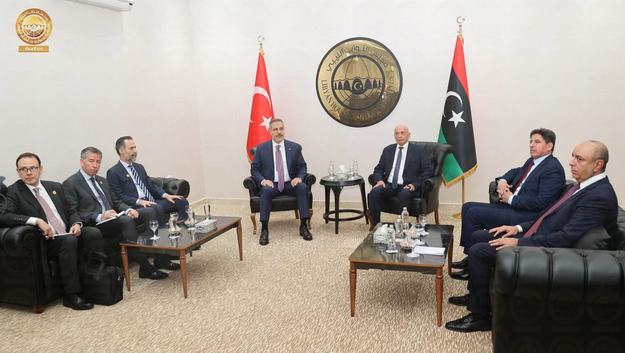 المستشار عقيلة صالح يستقبل وزير الخارجية التركي في بنغازي ويؤكد على الانتخابات ودور شركات التنمية
