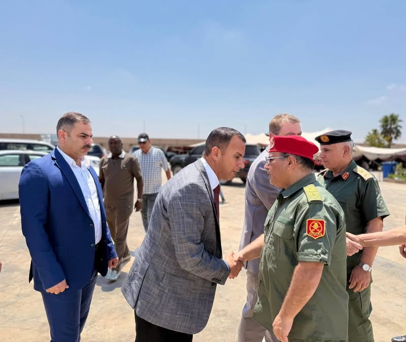 وفد عسكري أردني يقدم واجب العزاء لأسرة الفريق فوزي المنصوري