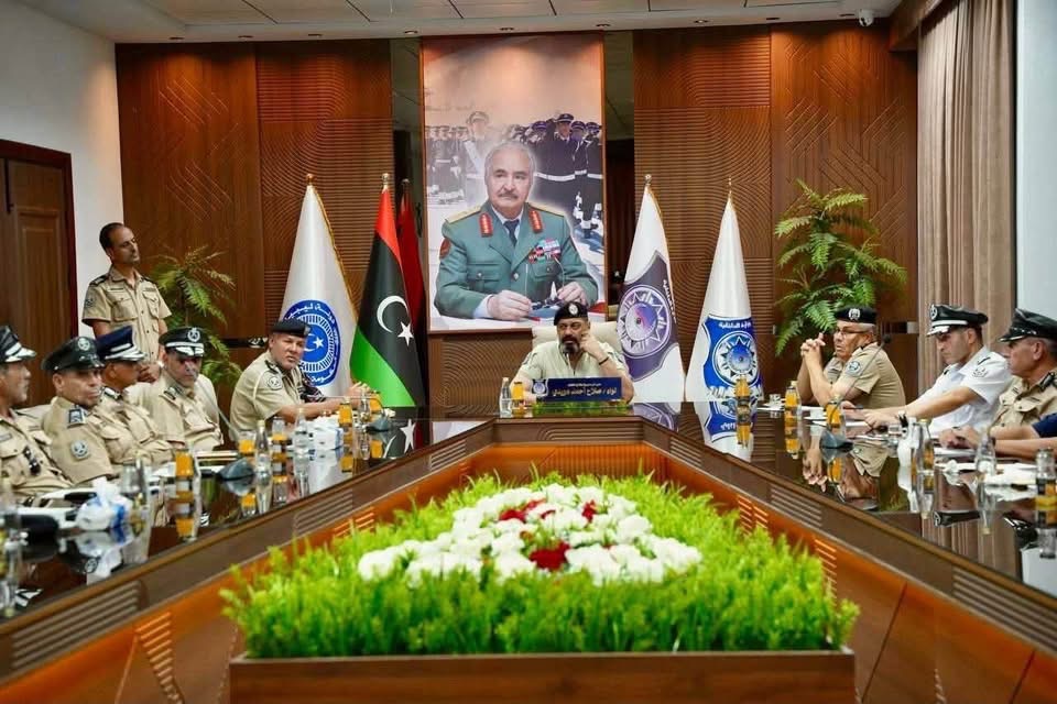 اجتماع أمني طارئ في بنغازي لرفع مستوى الجاهزية