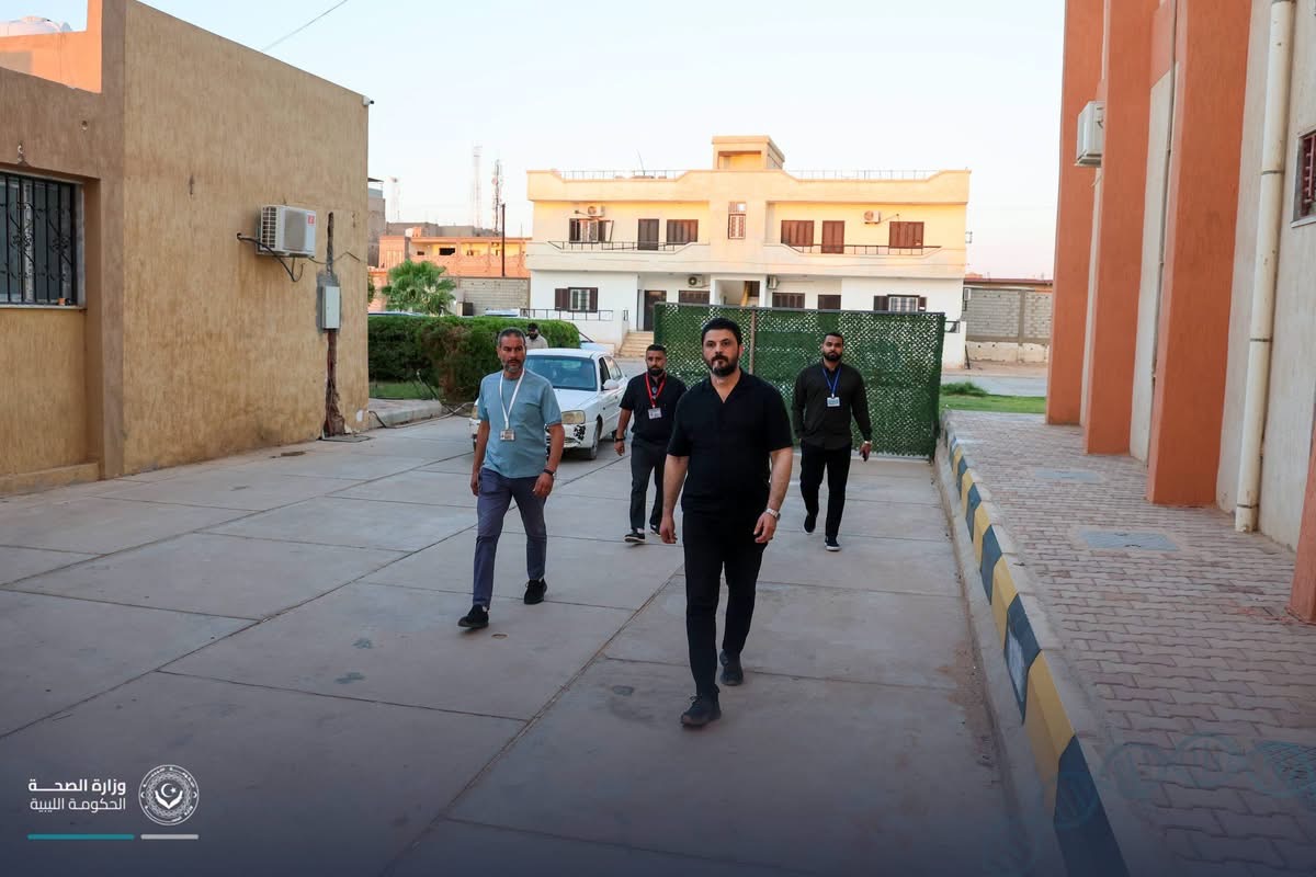 وكيل عام وزارة الصحة يجري جولة تفتيشية مفاجئة على المرافق الصحية بوادي الآجال