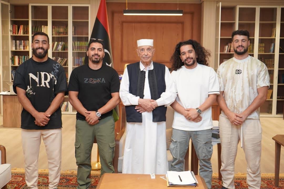 رئيس مجلس النواب يلتقي الرياضيين الليبيين المفرج عنهم من السجون الإيطالية