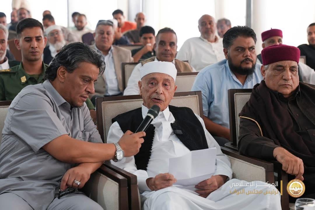 المستشار عقيلة صالح يقدم واجب العزاء في الشهيد اللواء فوزي المنصوري