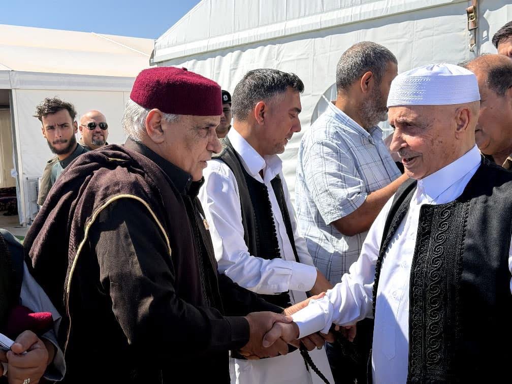 المستشار عقيلة صالح يقدم واجب العزاء في الشهيد اللواء فوزي المنصوري