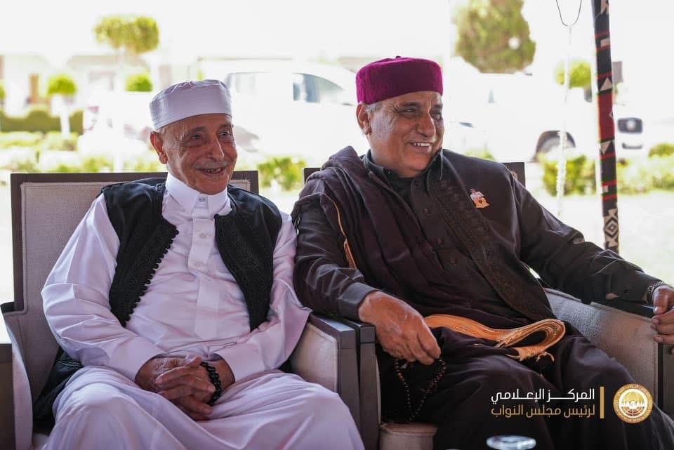 المستشار عقيلة صالح يقدم واجب العزاء في الشهيد اللواء فوزي المنصوري