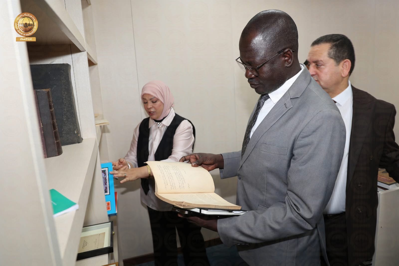 ديوان مجلس النواب يستقبل وفدًا برلمانيًا مشاركًا في المؤتمر الإقليمي ببنغازي
