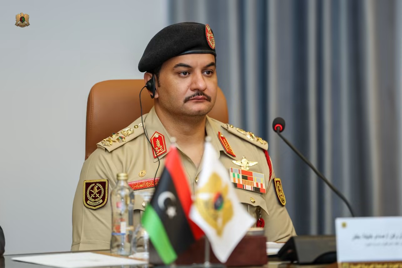 القائد العام المكلف الفريق اول ركن صدام حفتر يبحث مع البعثة الأممية مستجدات اتفاق (4+4) وتوحيد المؤسسات