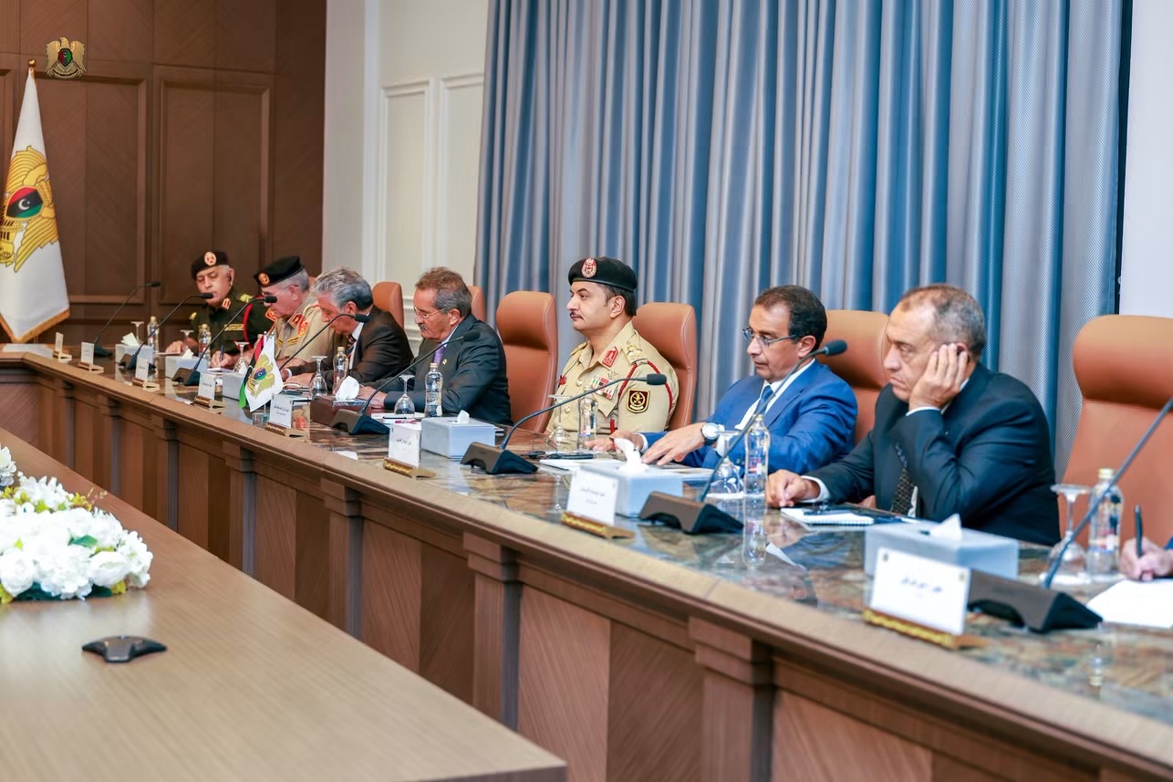 القائد العام المكلف الفريق اول ركن صدام حفتر يبحث مع البعثة الأممية مستجدات اتفاق (4+4) وتوحيد المؤسسات