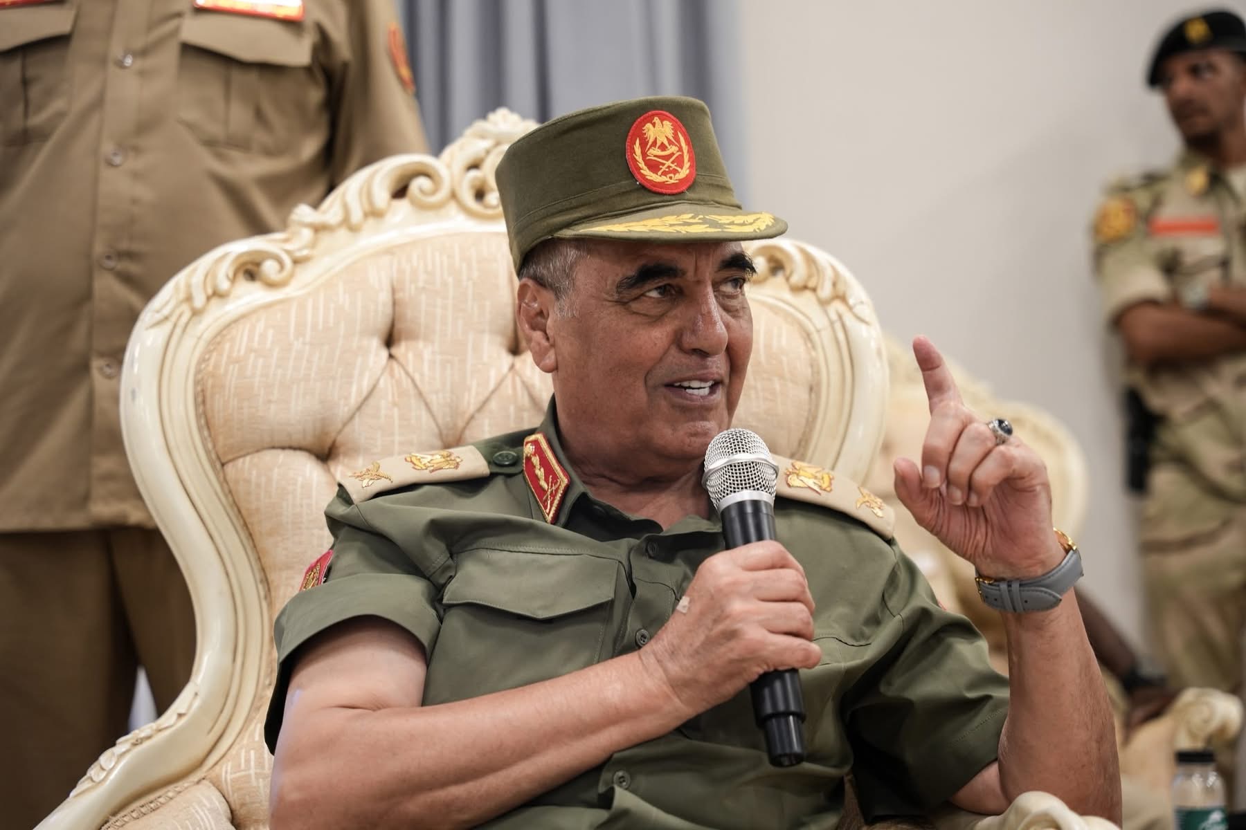 رئيسا لجنتي الشؤون الخارجية والدفاع بمجلس النواب يشاركان في افتتاح صالون سياسي حول مراحل تأسيس الجيش الليبي