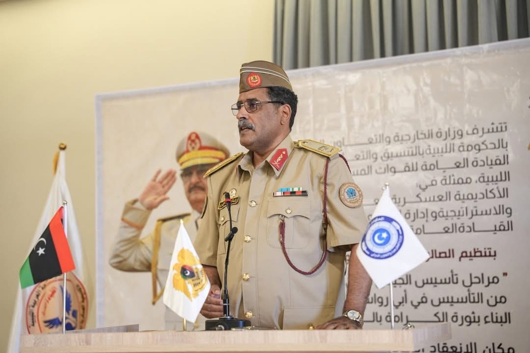 رئيسا لجنتي الشؤون الخارجية والدفاع بمجلس النواب يشاركان في افتتاح صالون سياسي حول مراحل تأسيس الجيش الليبي