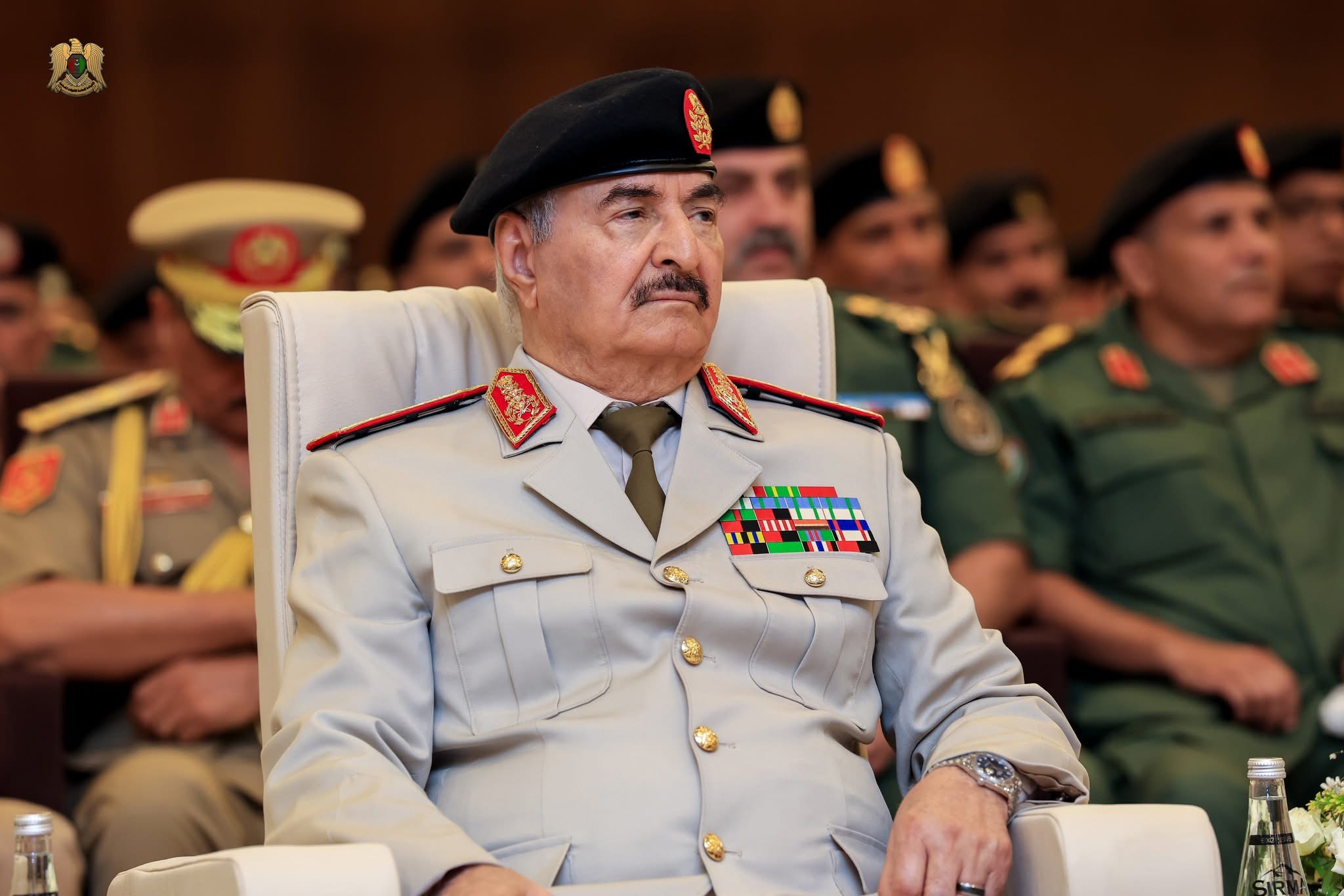 القائد العام للقوات المسلحة المشير أركان حرب خليفة أبوالقاسم حفتر يرحّب بتوقيع الاتفاق النهائي للمجموعة المصغّرة 4+4 