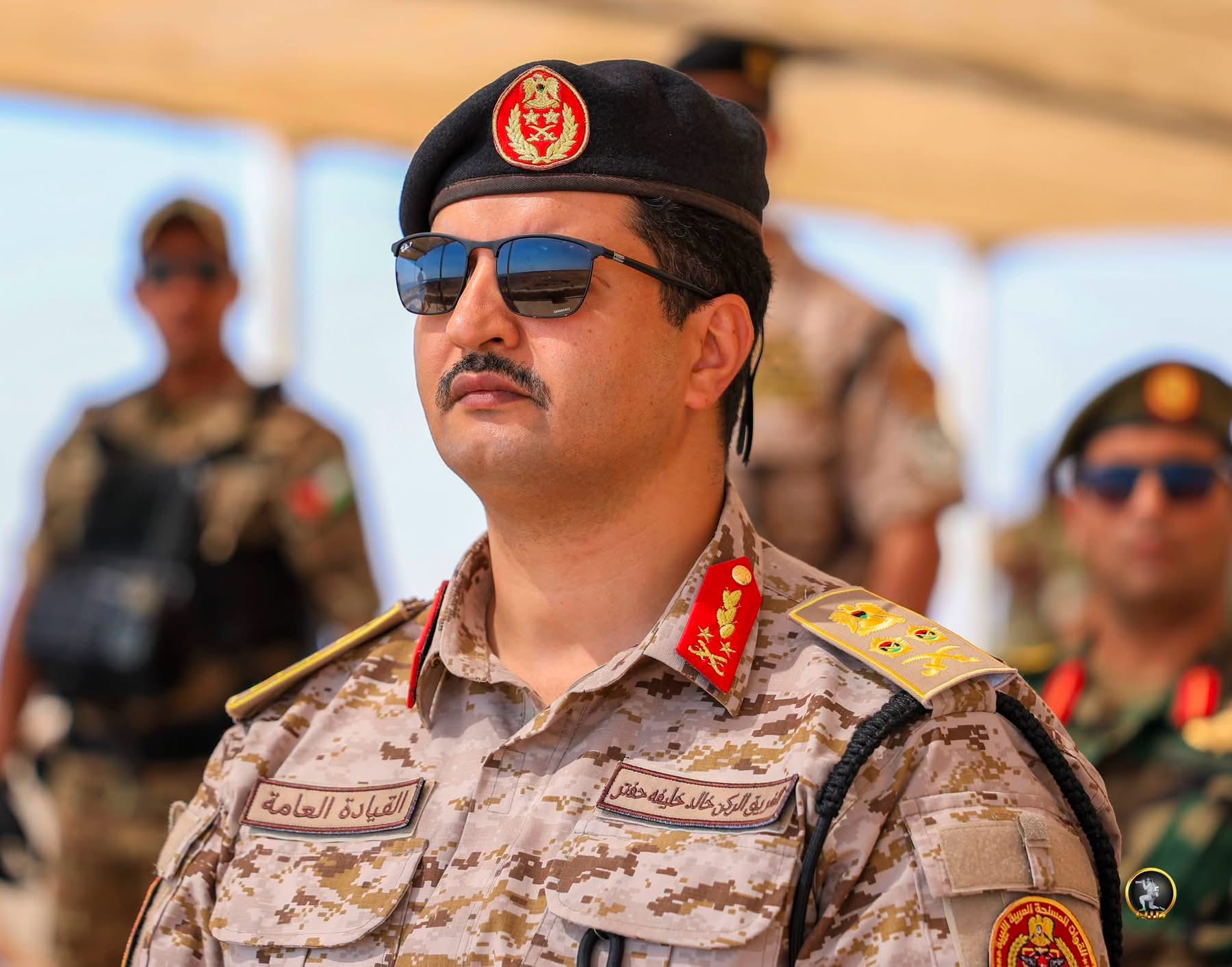 رئيس الأركان العامة للقوات المسلحة الفريق أول ركن خالد حفتر يرحب بتوقيع اتفاق لجنة 4+4