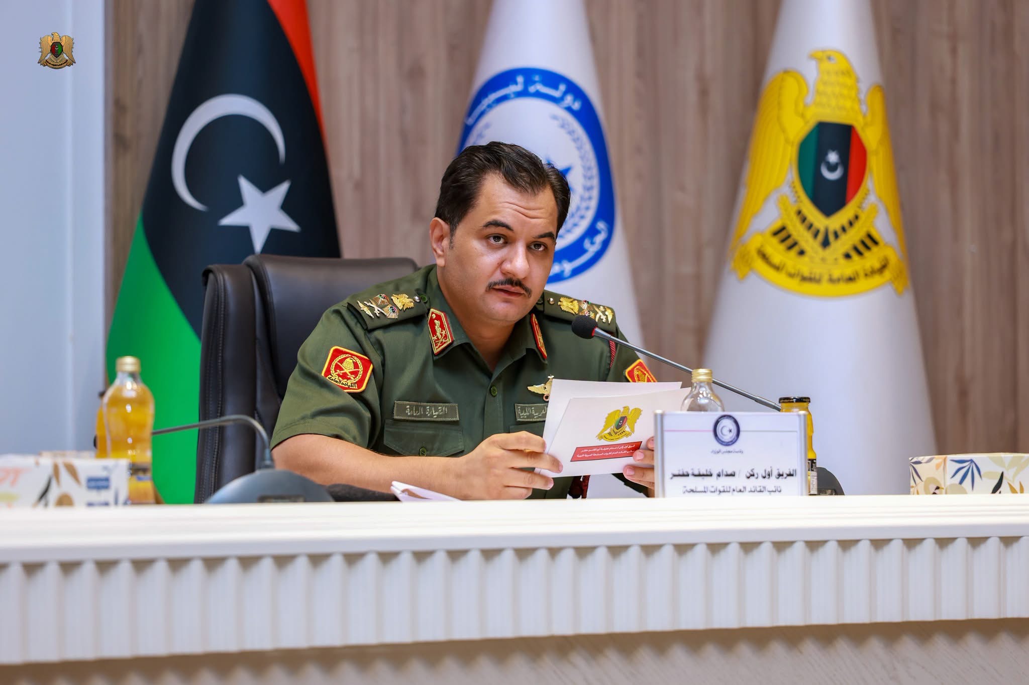 نائب القائد العام للقوات المسلحة الفريق أول ركن صدام حفتر يبحث إجراءات عاجلة لمواجهة الأزمات الخدمية والاقتصادية