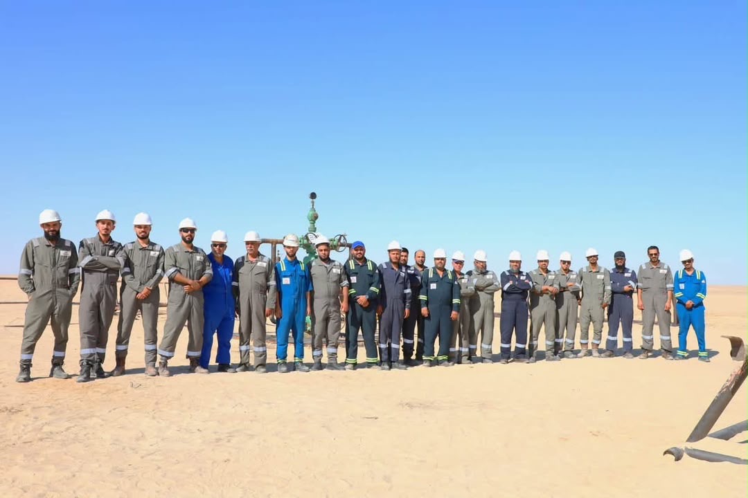 مسعود سليمان يهنئ «الهروج» بنجاح تشغيل البئر (B79A) بحقل آمال