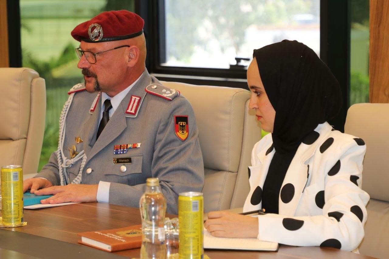 الأمين العام للقيادة العامة يستقبل الملحق العسكري الألماني لدى ليبيا في بنغازي