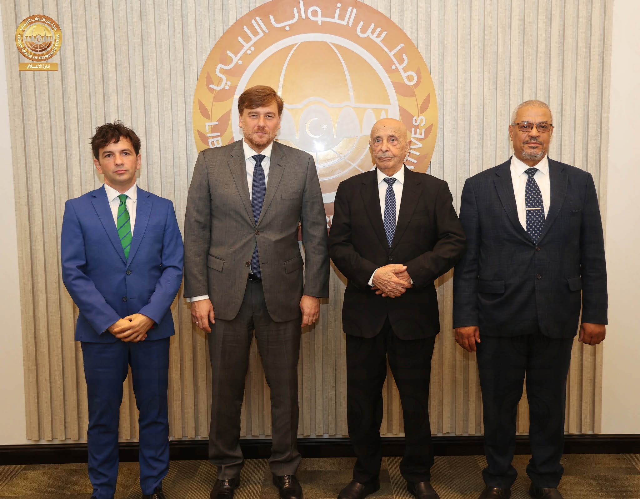 المستشار عقيلة صالح يبحث العلاقات الثنائية والمستجدات السياسية مع السفير الإسباني في بنغازي