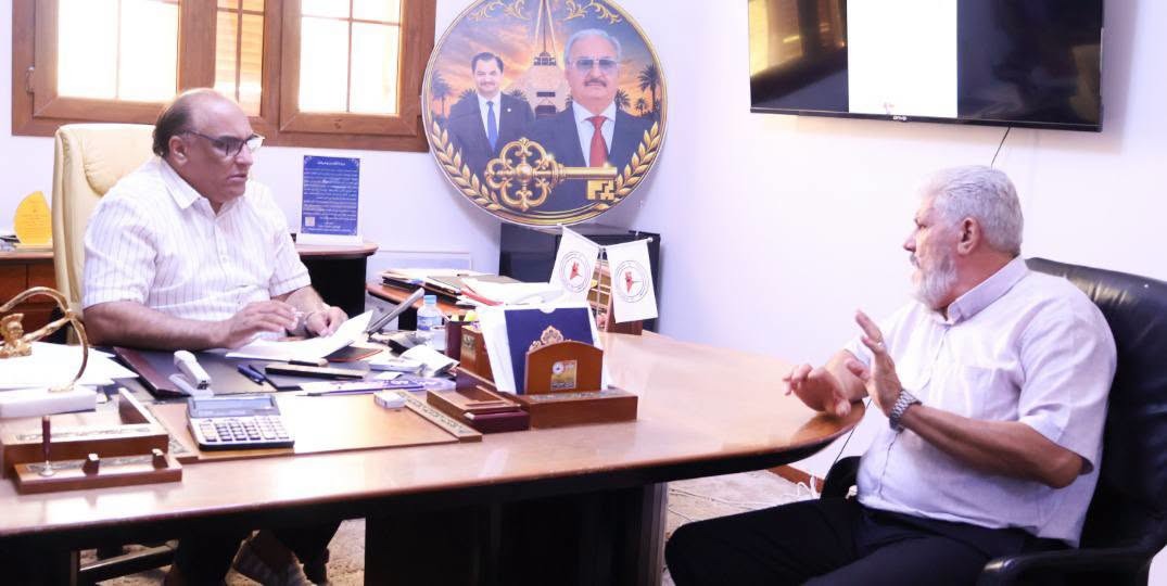 المعداني يبحث تنظيم 8000 مزرعة وتفعيل العيادة البيطرية