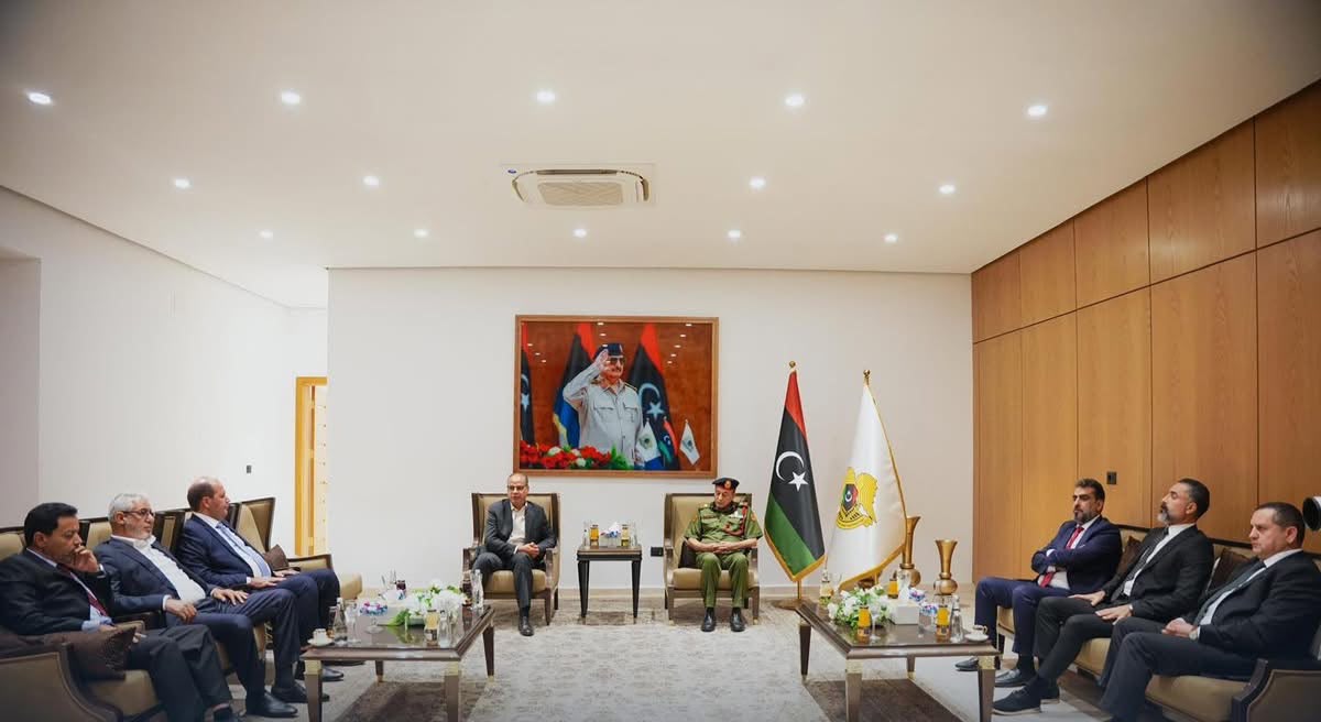 بتوجيهات نائب القائد العام للقوات المسلحة الفريق اول ركن صدام حفتر.. وفد وزاري يصل سبها لمتابعة الأوضاع الخدمية والأمنية