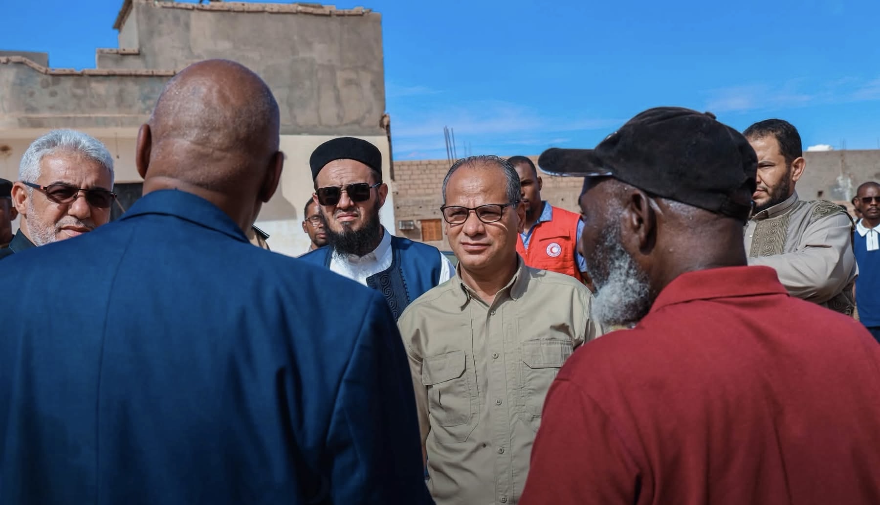 لجنة أزمة المنطقة الجنوبية تبدأ حصر أضرار السيول في وادي الحياة
