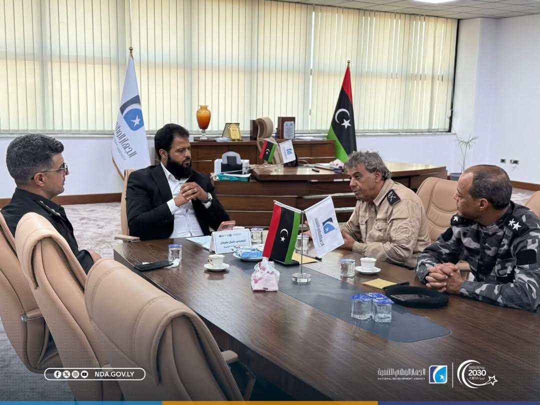 الجهاز الوطني للتنمية يناقش حماية حرم الطريق الدولي بسرت
