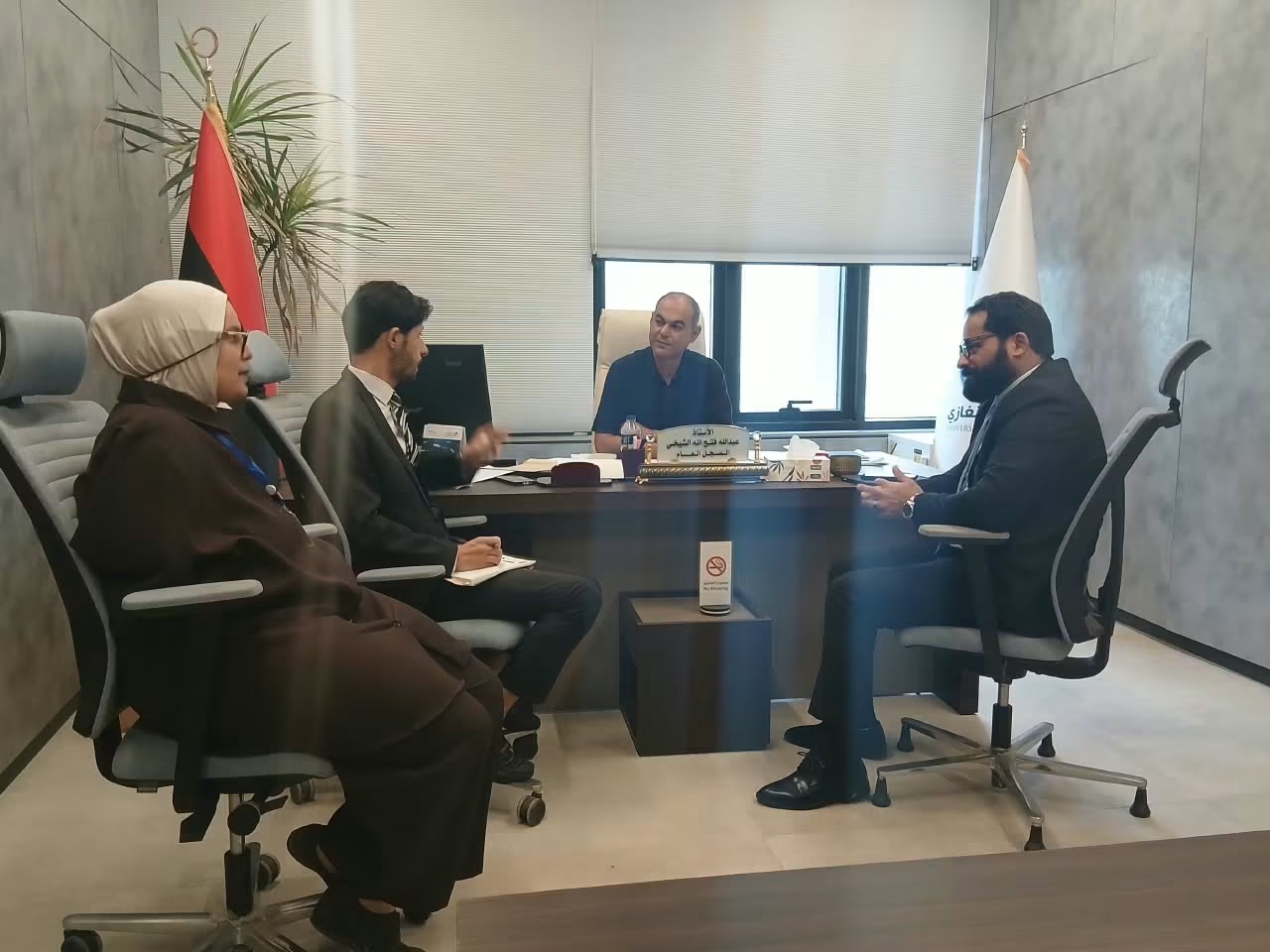 لجنة الشباب النيابية تبحث تطوير الخدمة الاجتماعية بجامعة بنغازي