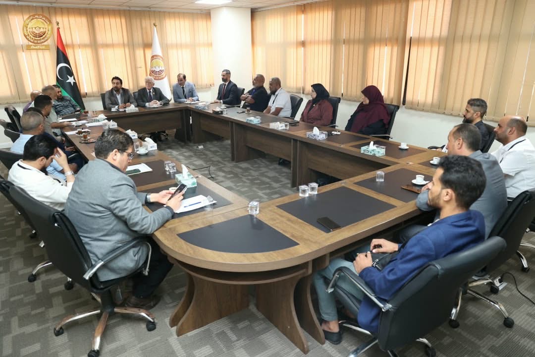 لجنة الصحة النيابية تبحث مطالب العاملين بقطاع الصحة
