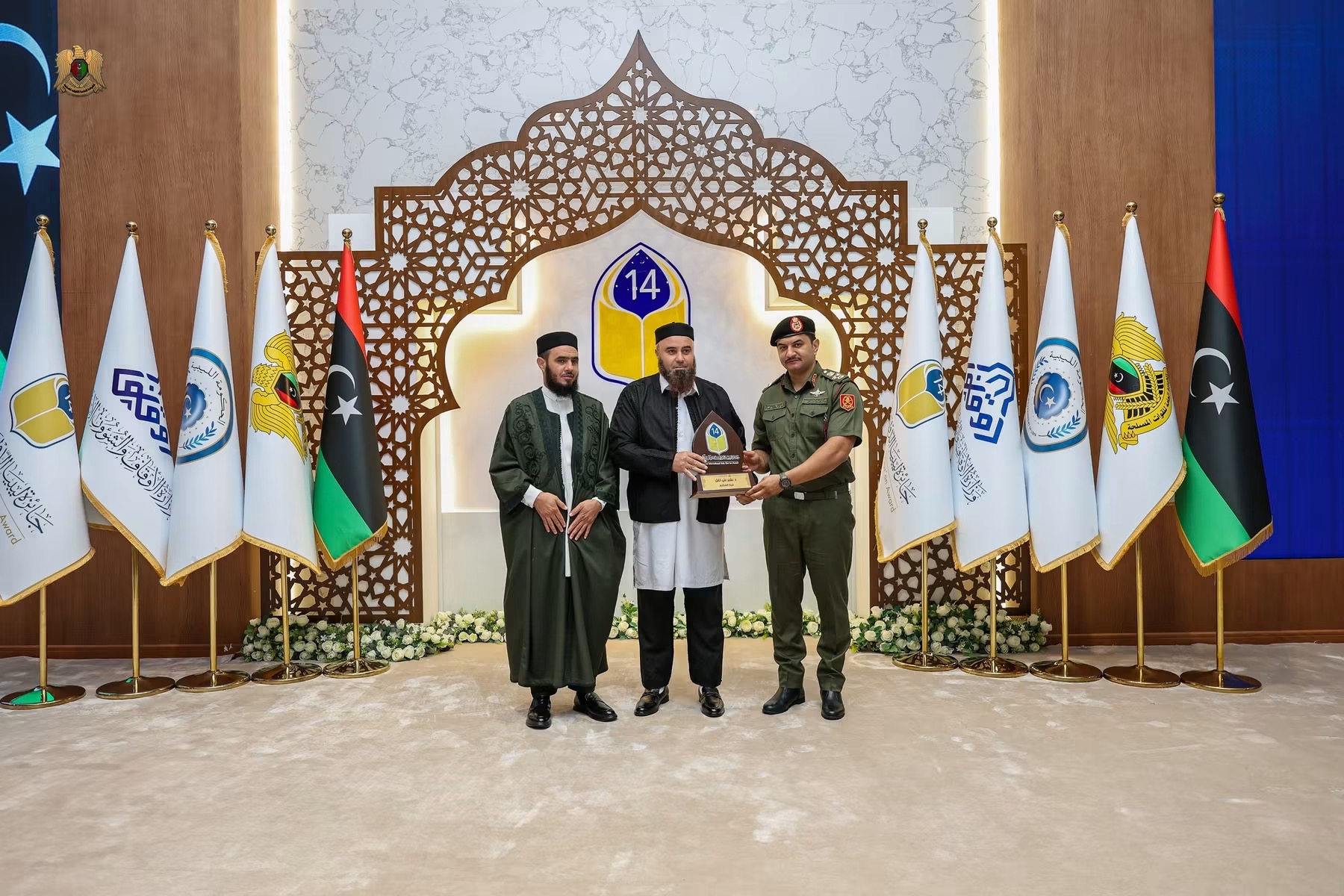 نائب القائد العام للقوات المسلحة الفريق أول ركن صدام حفتر يحضر ختام الدورة الرابعة عشرة من جائزة ليبيا الدولية لحفظ القرآن الكريم