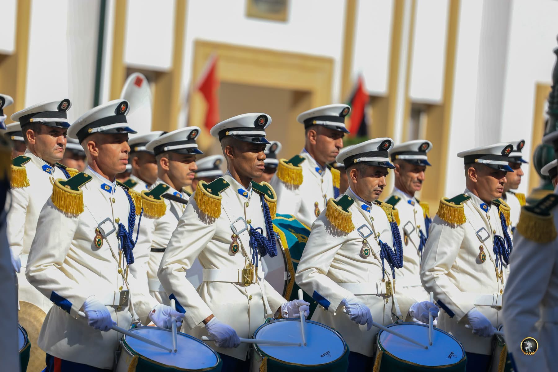 رئيس الأركان العامة للقوات المسلحة الفريق أول ركن خالد حفتر يلتقي المفتش العام للقوات المسلحة الملكية المغربية