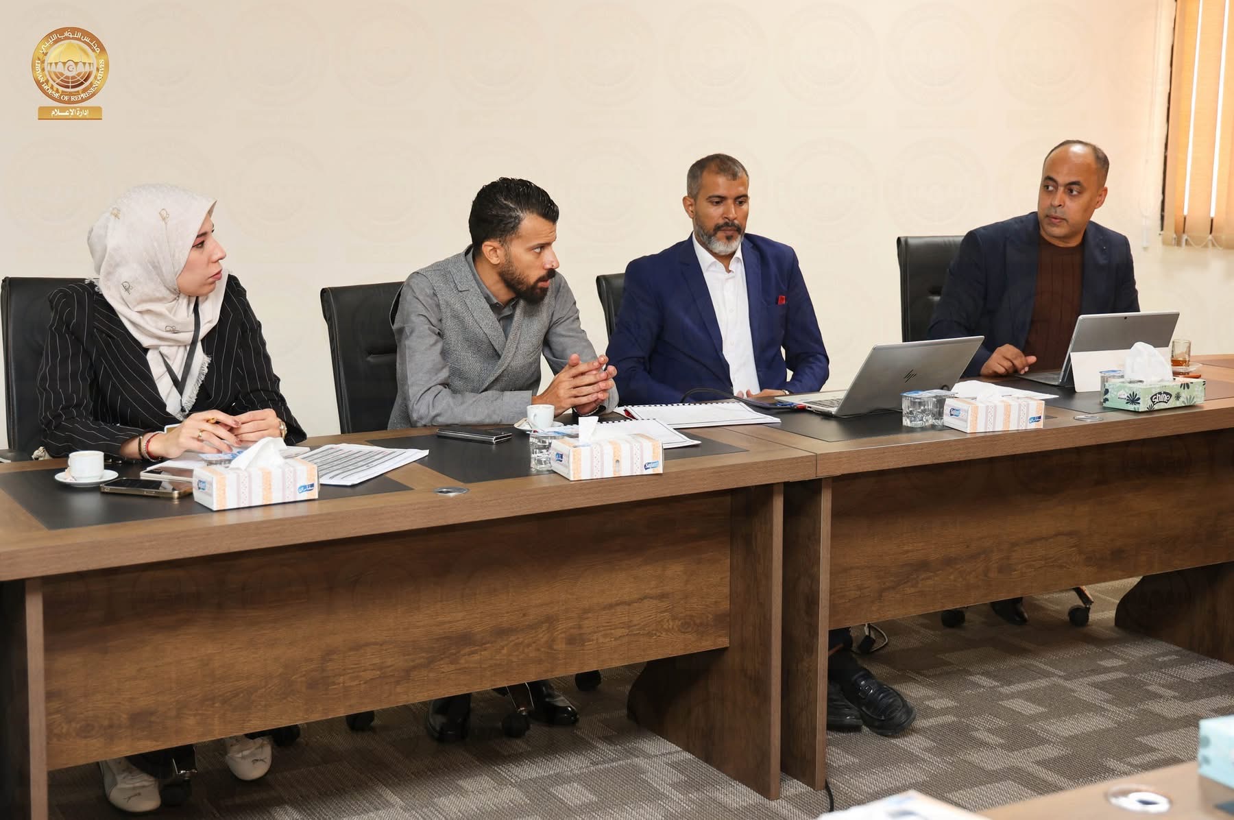 حسن الزرقاء يناقش تقييم المصحات المتعاقدة مع صندوق التأمين الصحي بمجلس النواب