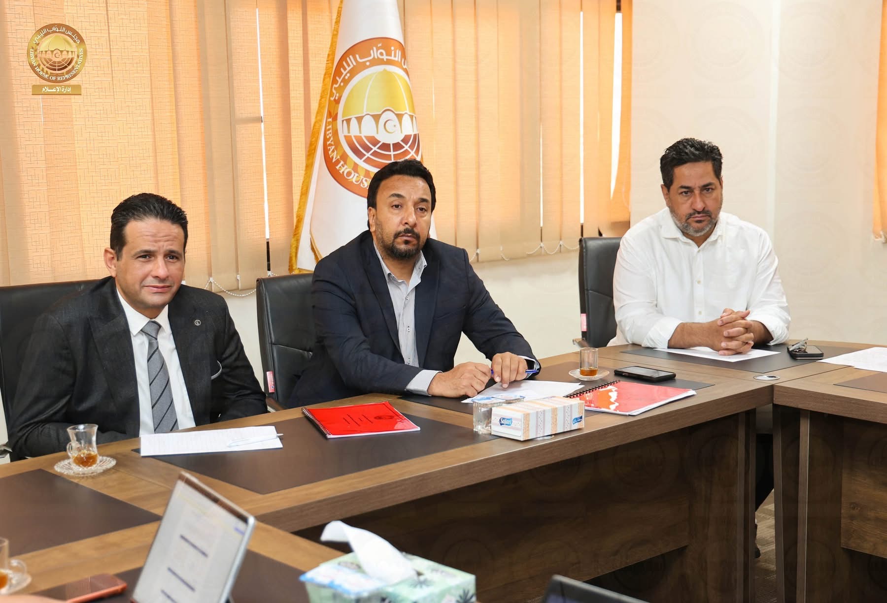 حسن الزرقاء يناقش تقييم المصحات المتعاقدة مع صندوق التأمين الصحي بمجلس النواب