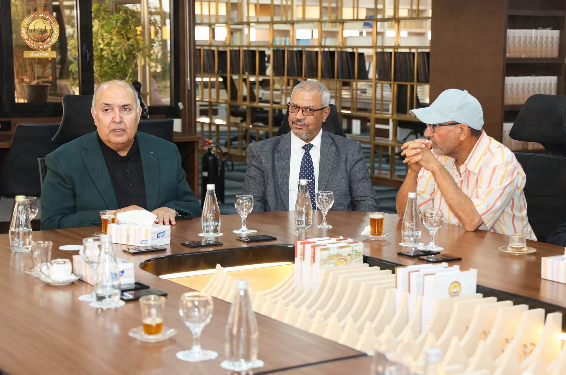 الاتحاد العام للأدباء والكتاب العرب يكرّم رئيس ديوان مجلس النواب عبدالله المصري الفضيل