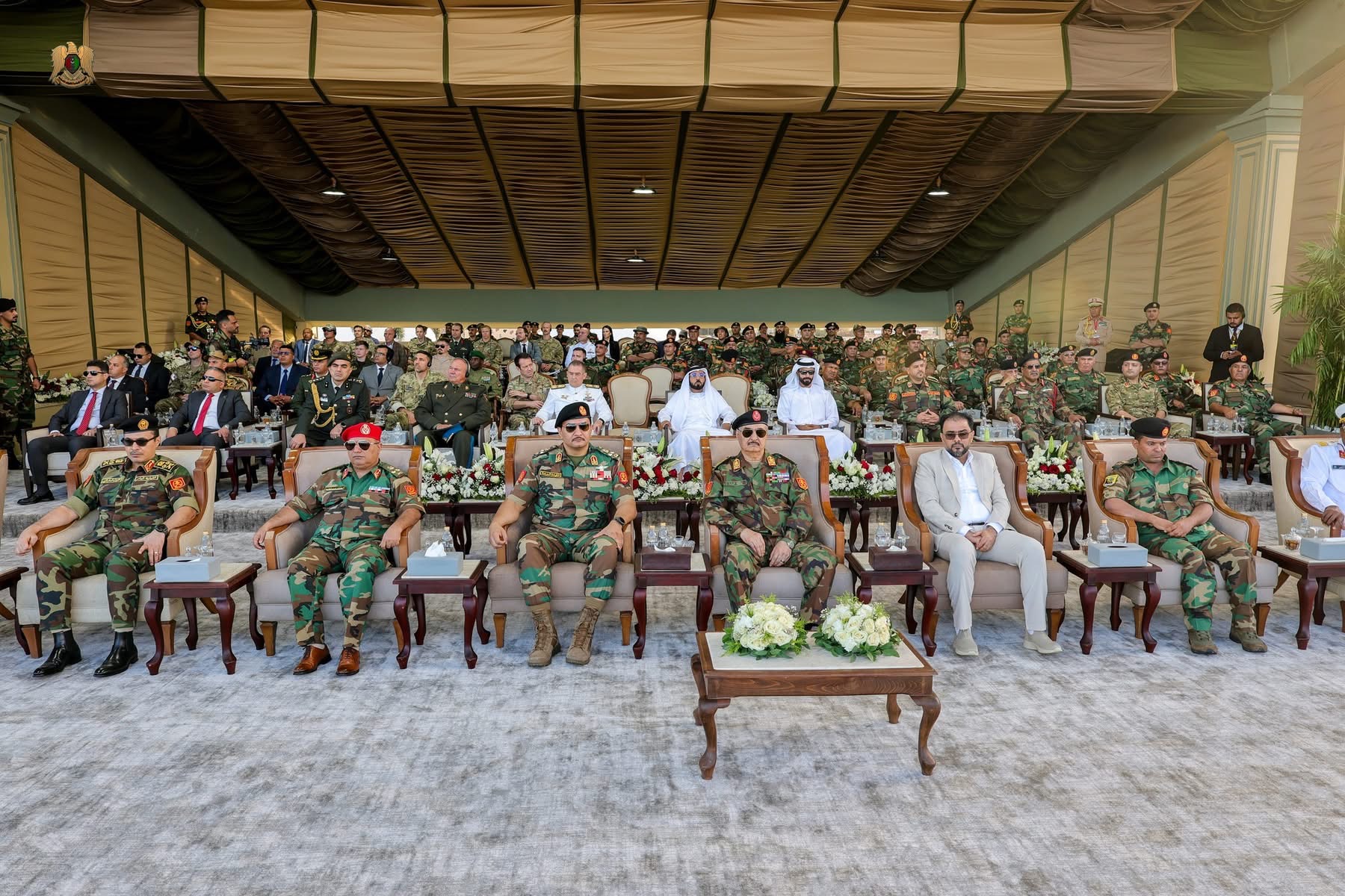 القائد العام للقوات المسلحة المشير اركان حرب خليفة حفتر ونائبه الفريق أول ركن صدام حفتر يشهدان عرضًا عسكريًا للقوات الخاصة ببنغازي إحياءً للذكرى الثانية عشرة لدخول القوات المسلحة المدينة