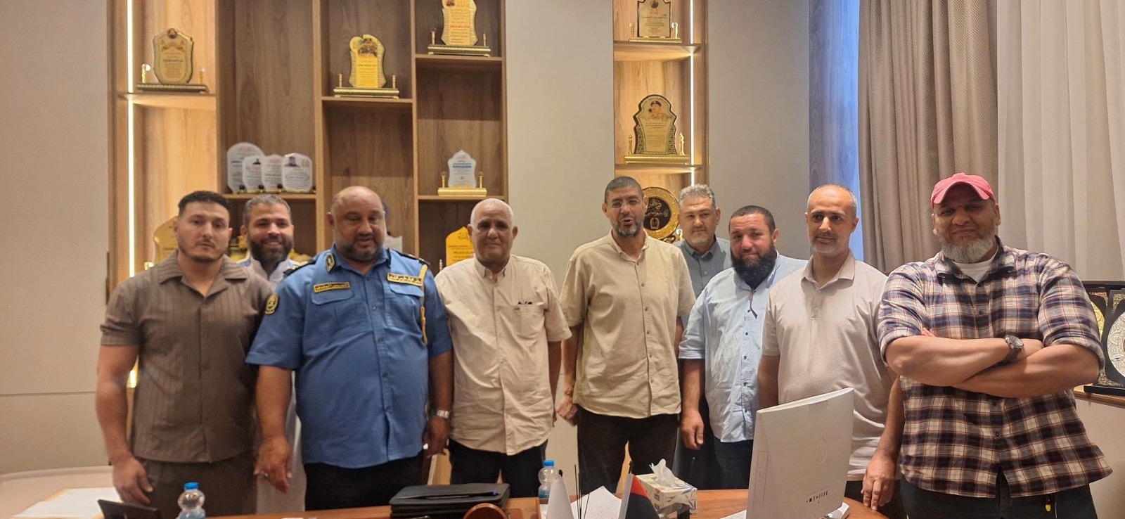 اتفاق على إعادة تشغيل المخابز فورا بعد اجتماع رئيس الحرس البلدي مع نقيب الخبازين