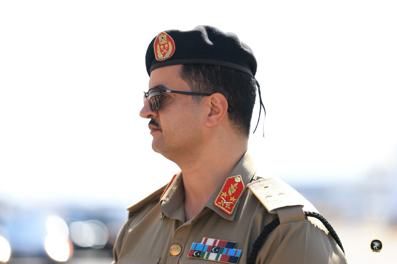 رئيس الأركان العامة للقوات المسلحة الفريق أول ركن خالد حفتر يزور القاعدة الجوية بمراكش