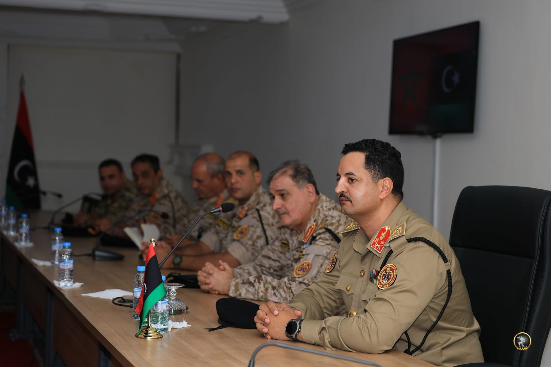 رئيس الأركان العامة للقوات المسلحة الفريق أول ركن خالد حفتر يزور القاعدة الجوية بمراكش