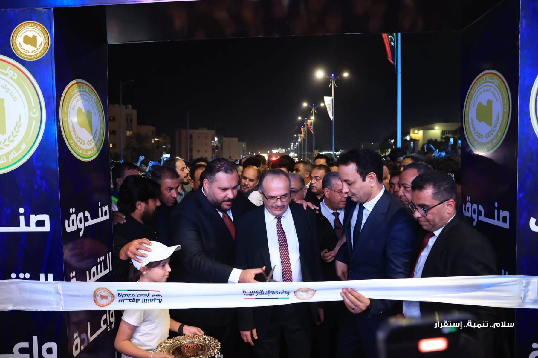 المهندس بالقاسم حفتر يفتتح جسري الكرامة والمشير بمدينة طبرق لتعزيز البنية التحتية وتحسين الحركة المرورية