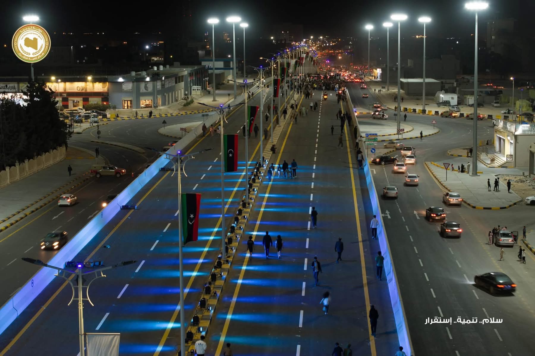 المهندس بالقاسم حفتر يفتتح جسري الكرامة والمشير بمدينة طبرق لتعزيز البنية التحتية وتحسين الحركة المرورية