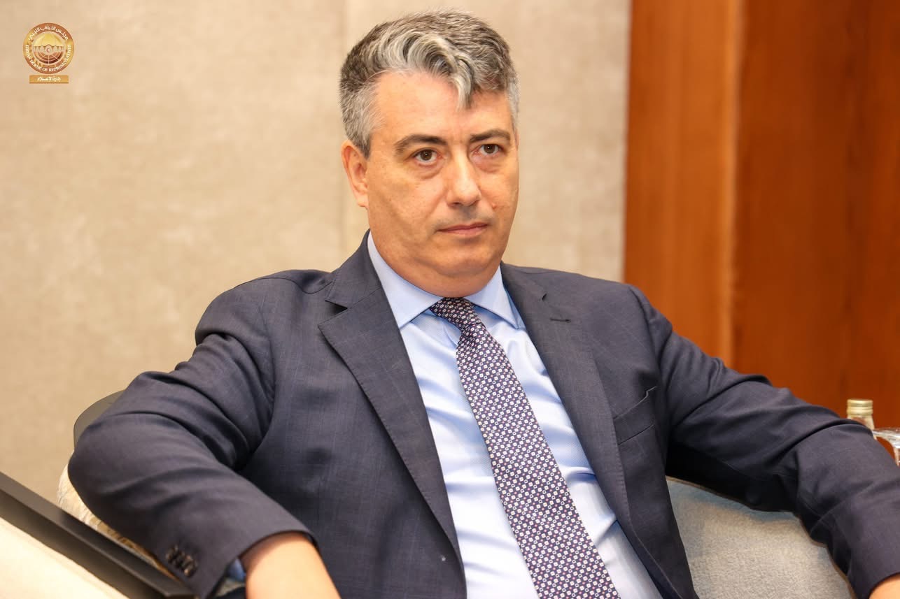 رئيس مجلس النواب يبحث مع القنصل الإيطالي تعزيز التعاون الاقتصادي والبرلماني 