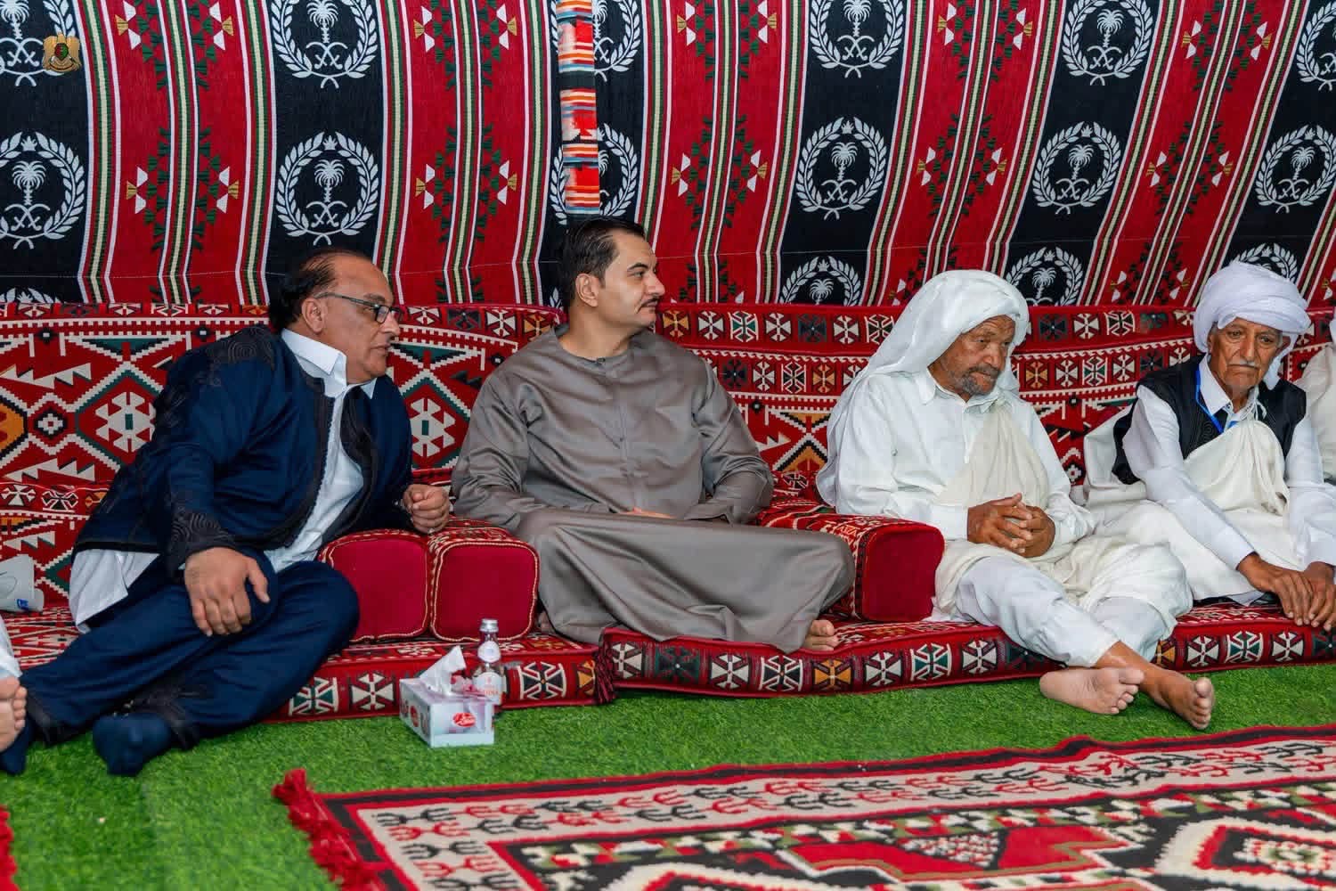 نائب القائد العام للقوات المسلحة الفريق أول ركن صدام حفتر يزور منطقة الأربعين شرق سرت ويضع حجر الأساس لمسجد خالد بن الوليد